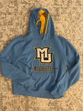 Women’s Small Colosseum Marquette Baby Blue Hoodie